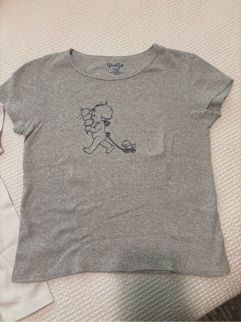 Brandy Melville Tshirts (2) Bundle